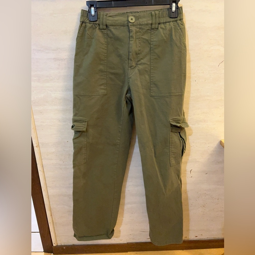 Lepunuo Casual Olive Green Women's Cargo Trousers - Picture 3 of 10